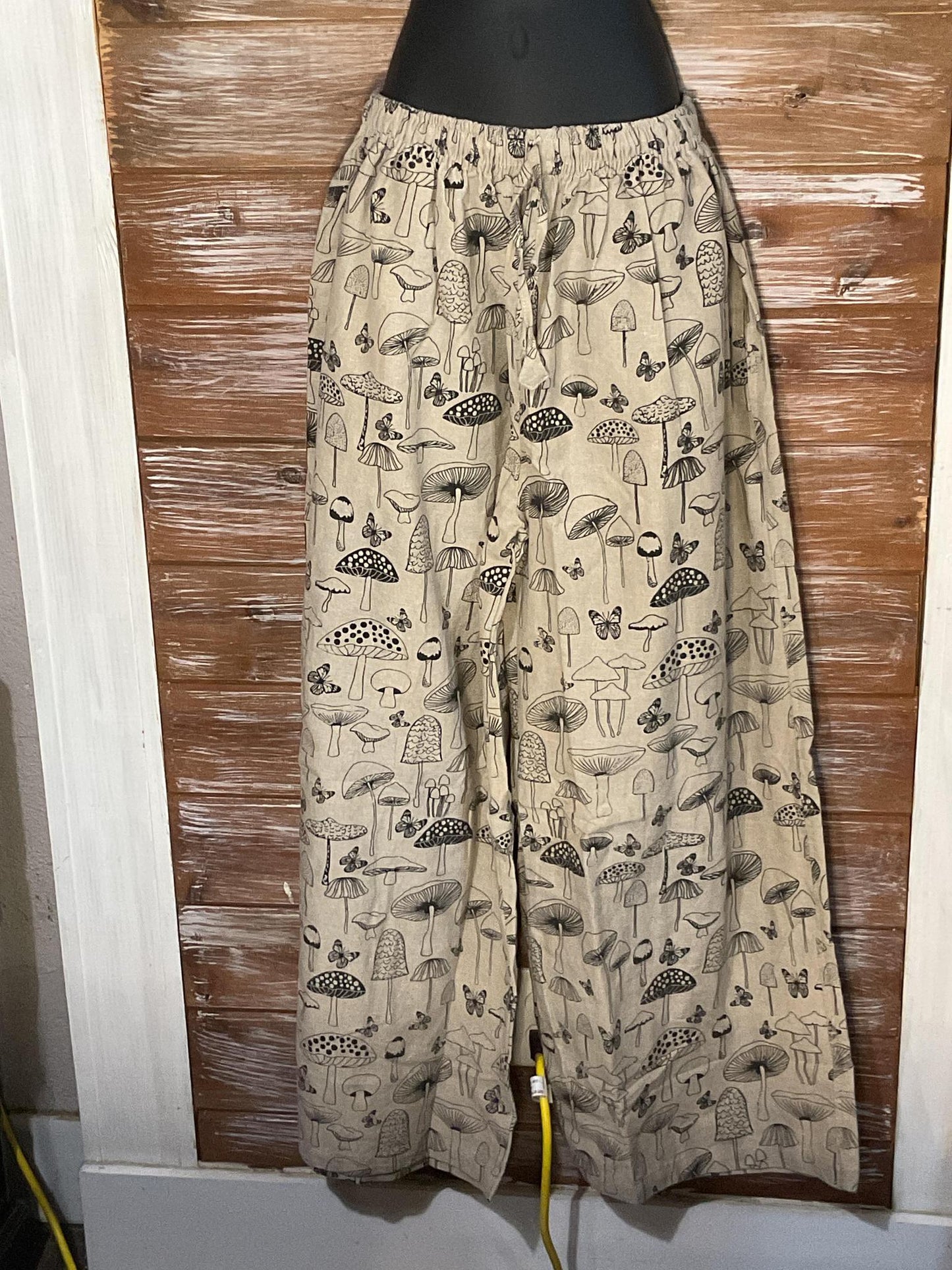 Heavy Cotton Mushroom Print Pants
