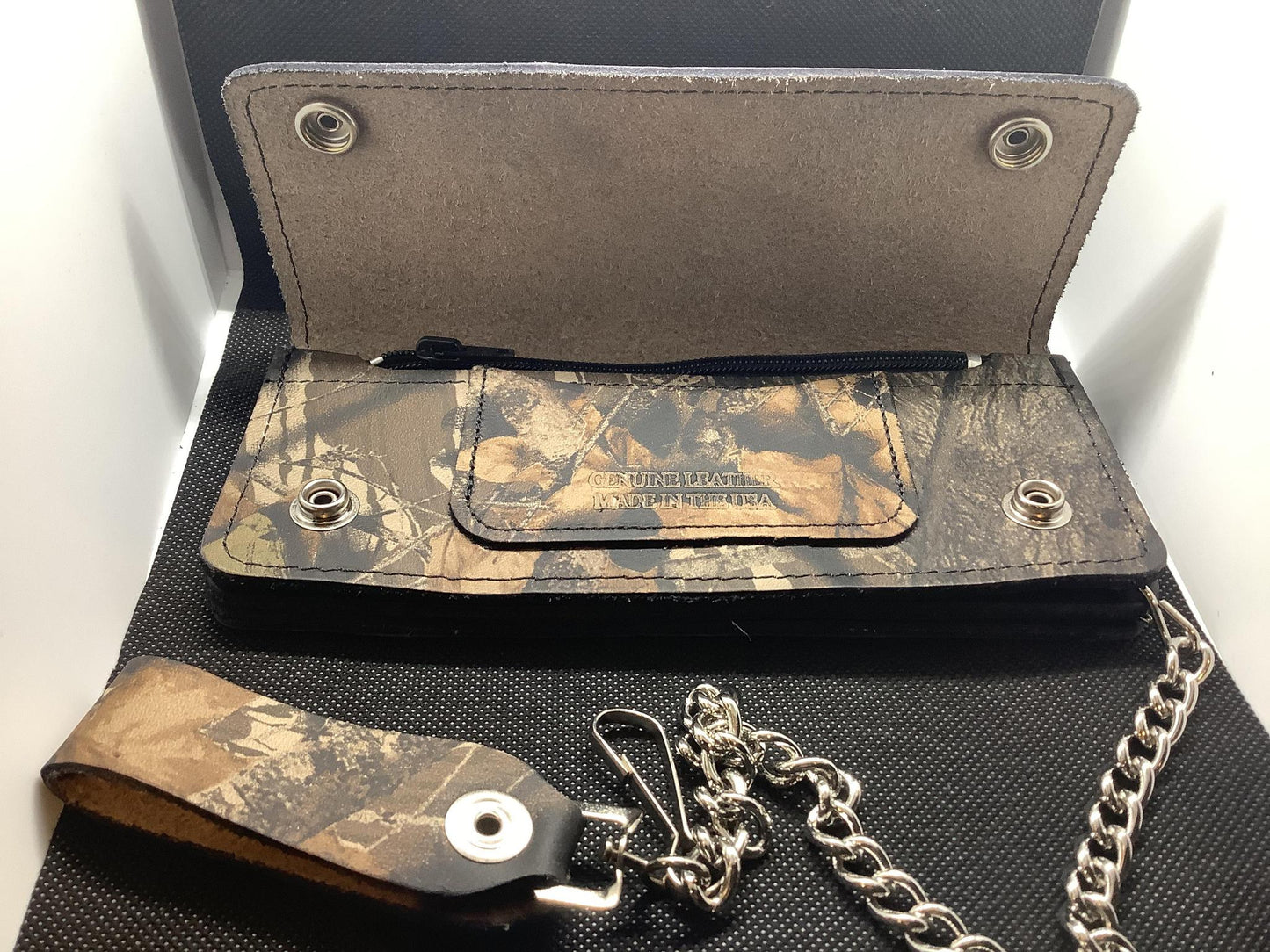 Chain Wallet 7"