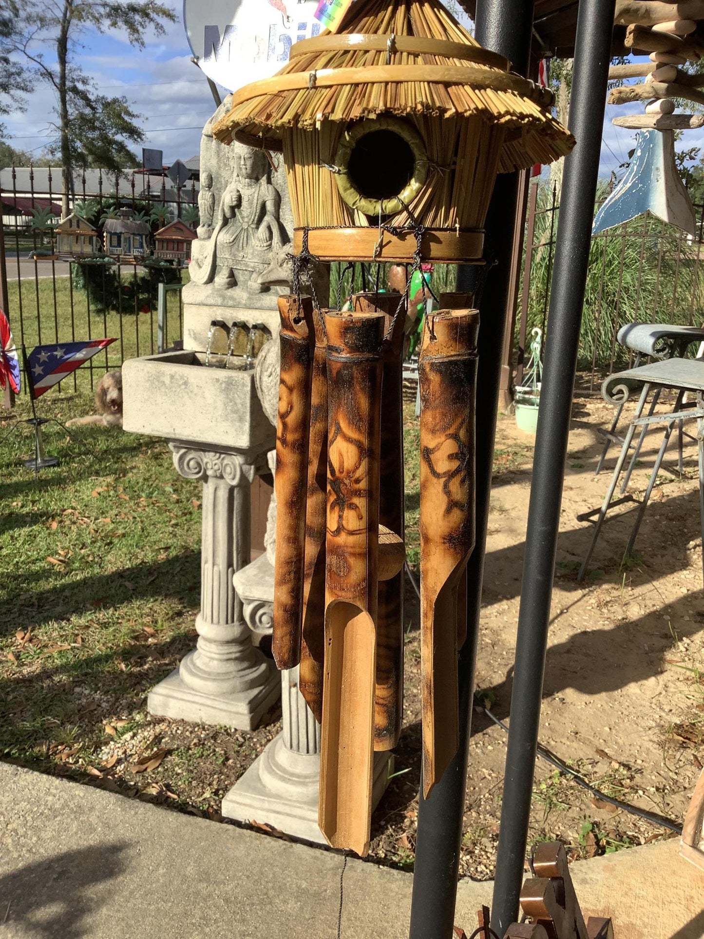 Round Thatched Birdhouse Chime