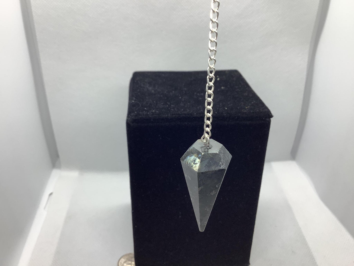 Faceted Pendulum Plain Chain