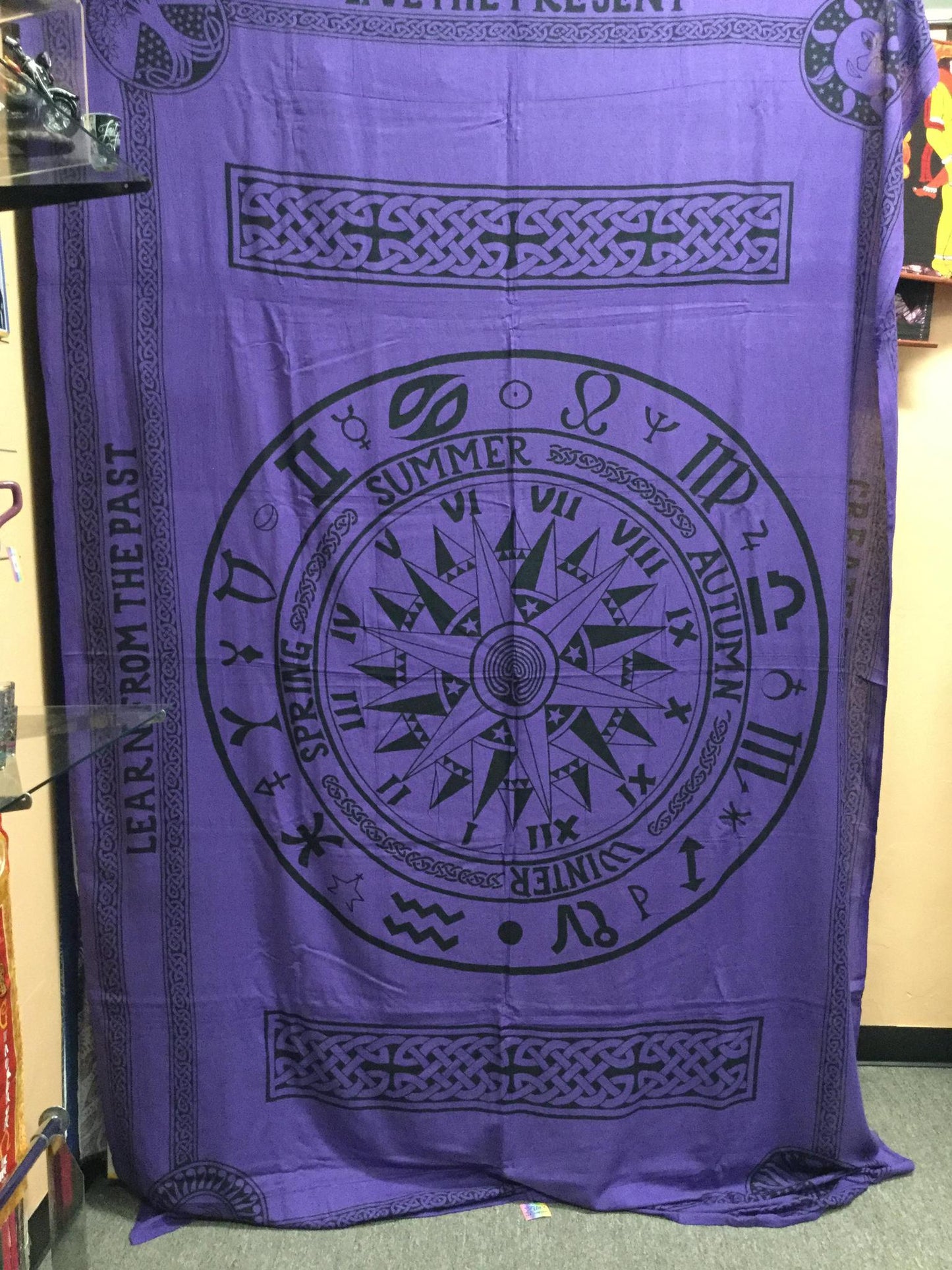 Traditional Tapestries 72 X 108"