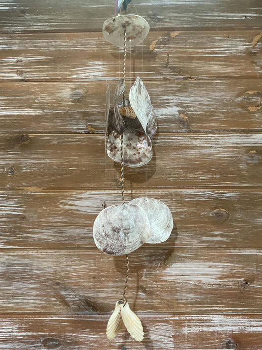 Placuna Vertical Layered Chime