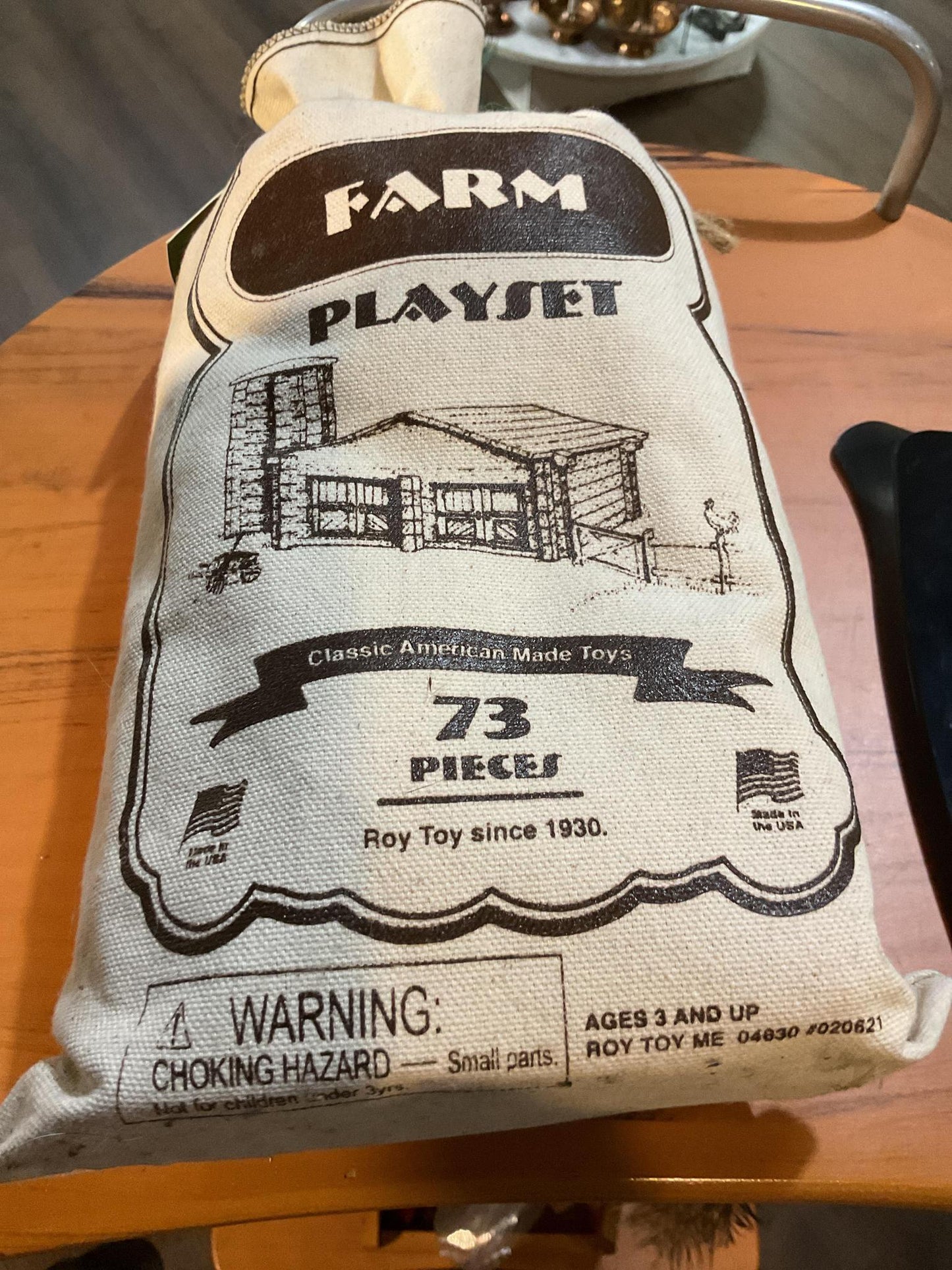 Roy Toy Log Building Set