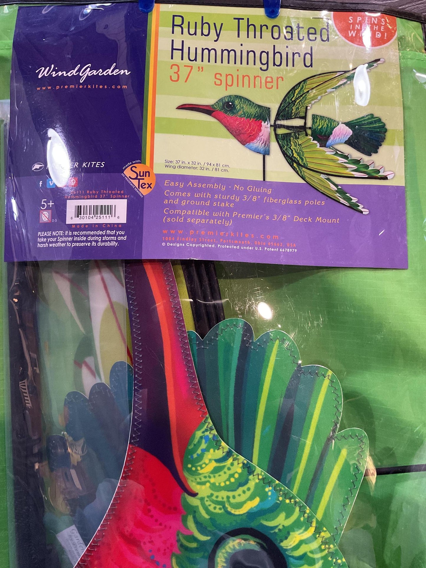37” Ruby Throated Hummingbird Spinner